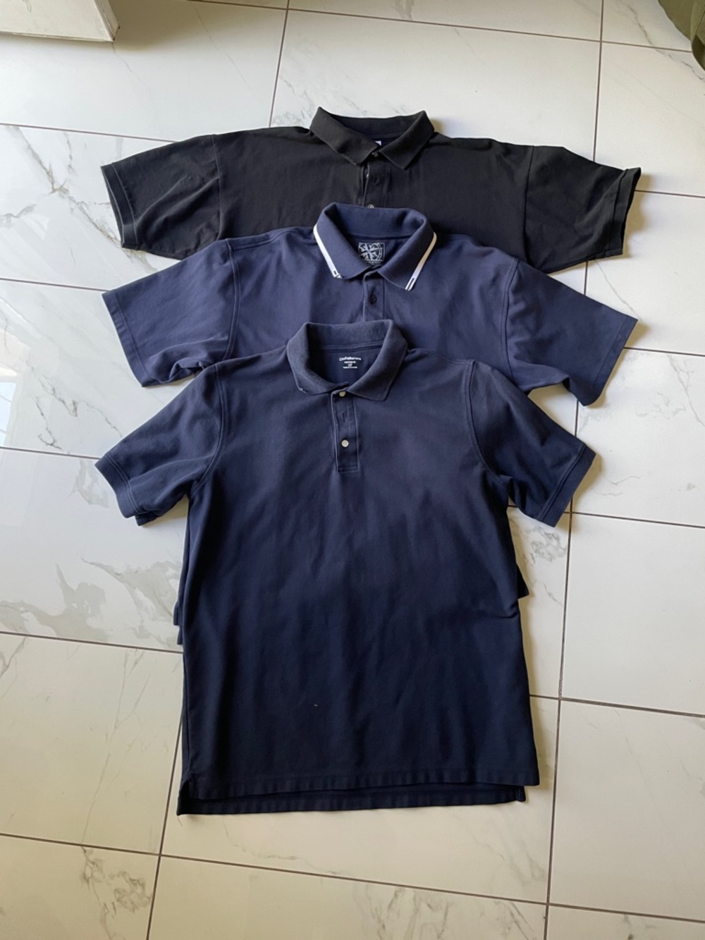 Three Classic Men's Polo Shirts - Black & NavySize: XL and L